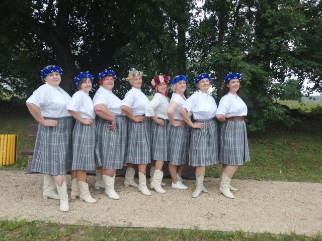 Līnijdeju grupa "Madaras"